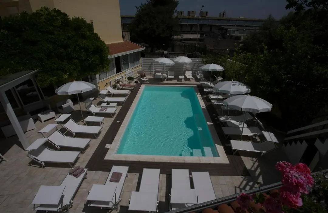 Hotel Villa Serena-1